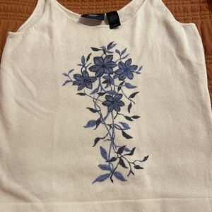 Liz Claiborne Cream Knit Top